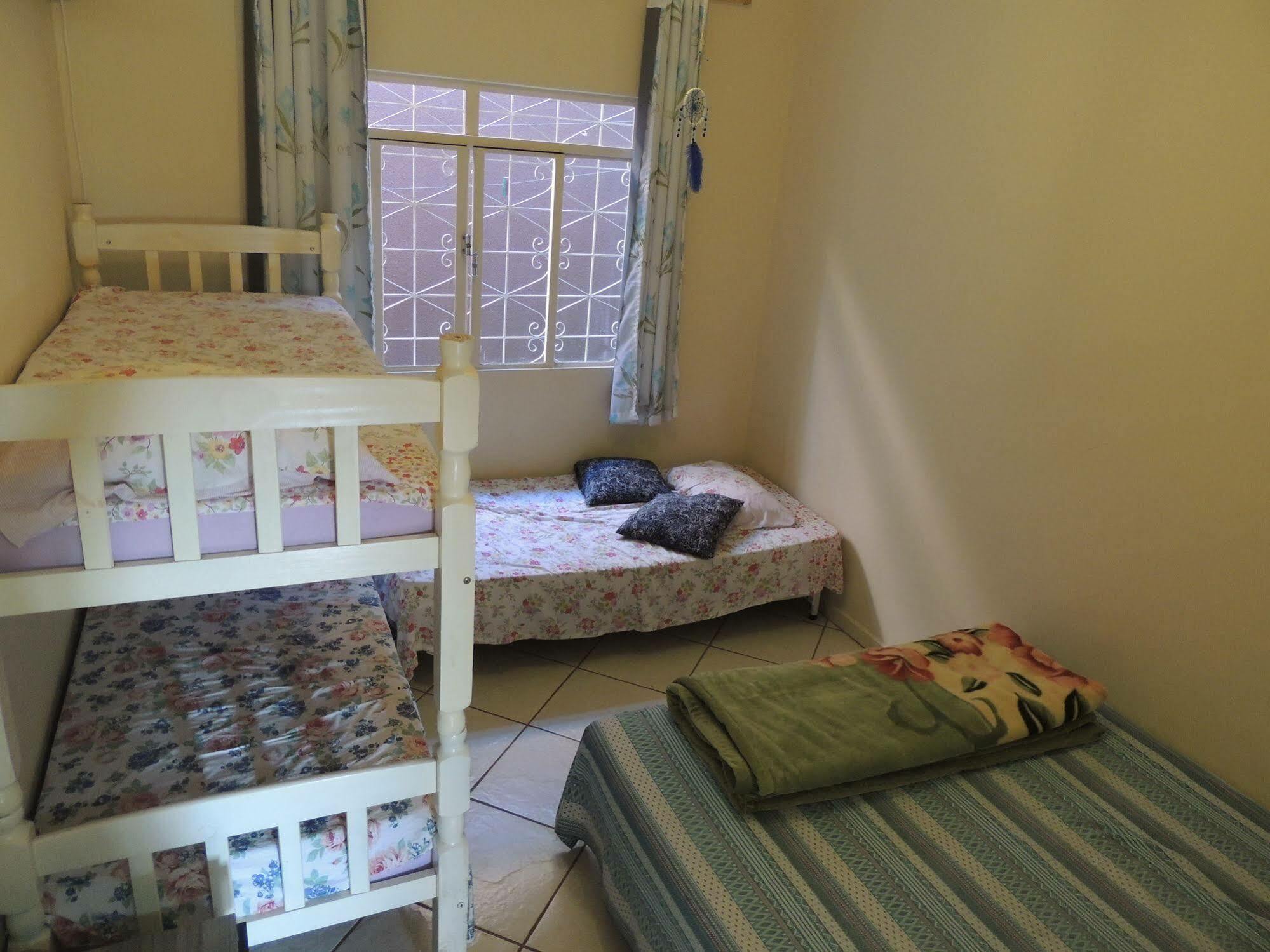 פוז דו איגואסו Hostel Mandala מראה חיצוני תמונה